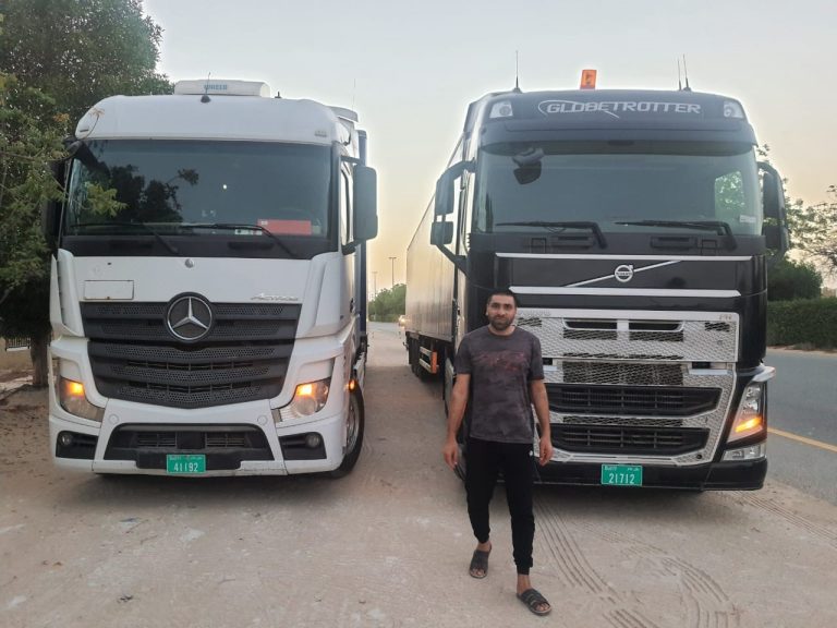Pickup Rental Truck in Sajaa