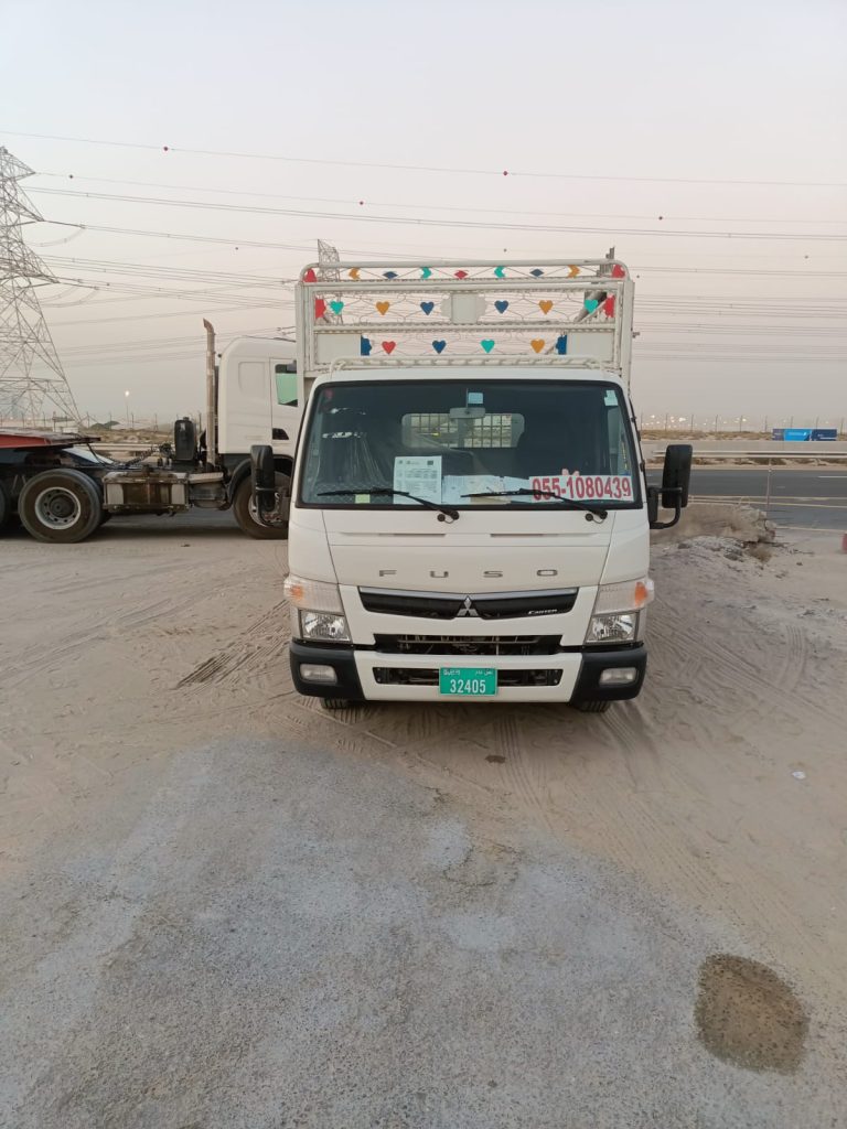 Truck Rental Service in Sajaa Pickup Truck for Rent Sharjah